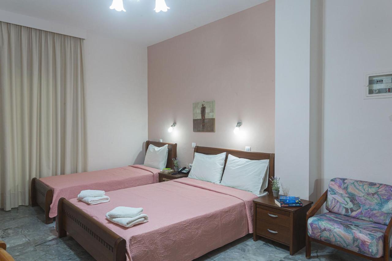 Remvi Hotel - Apartments Stoúpa Habitación foto